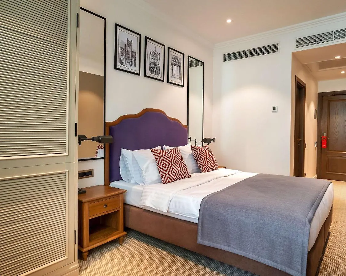 Best Western Plus Market Square Lviv