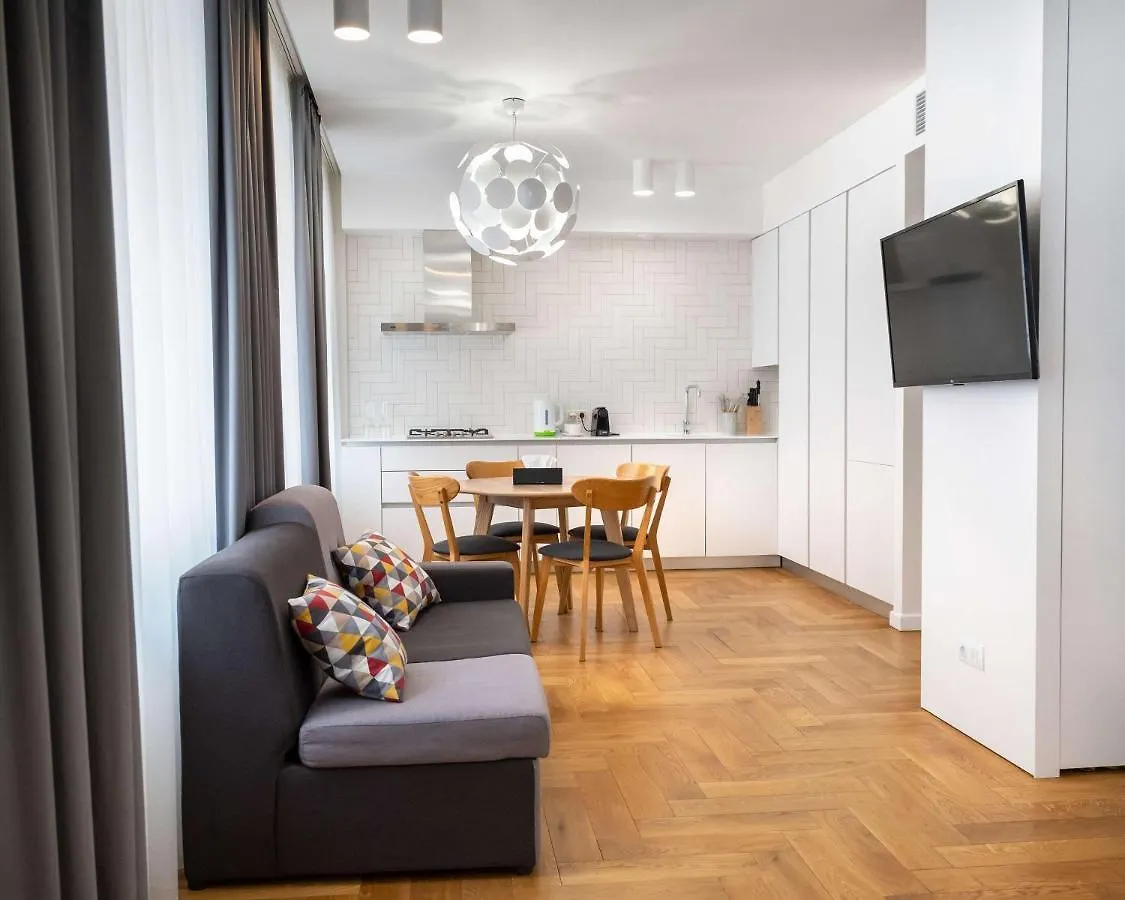 Best Western Plus Market Square Lviv 4*,