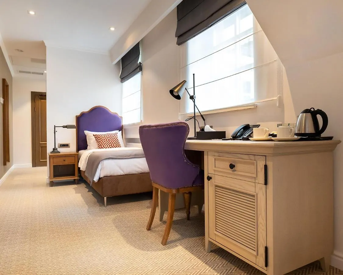 Best Western Plus Market Square Lviv